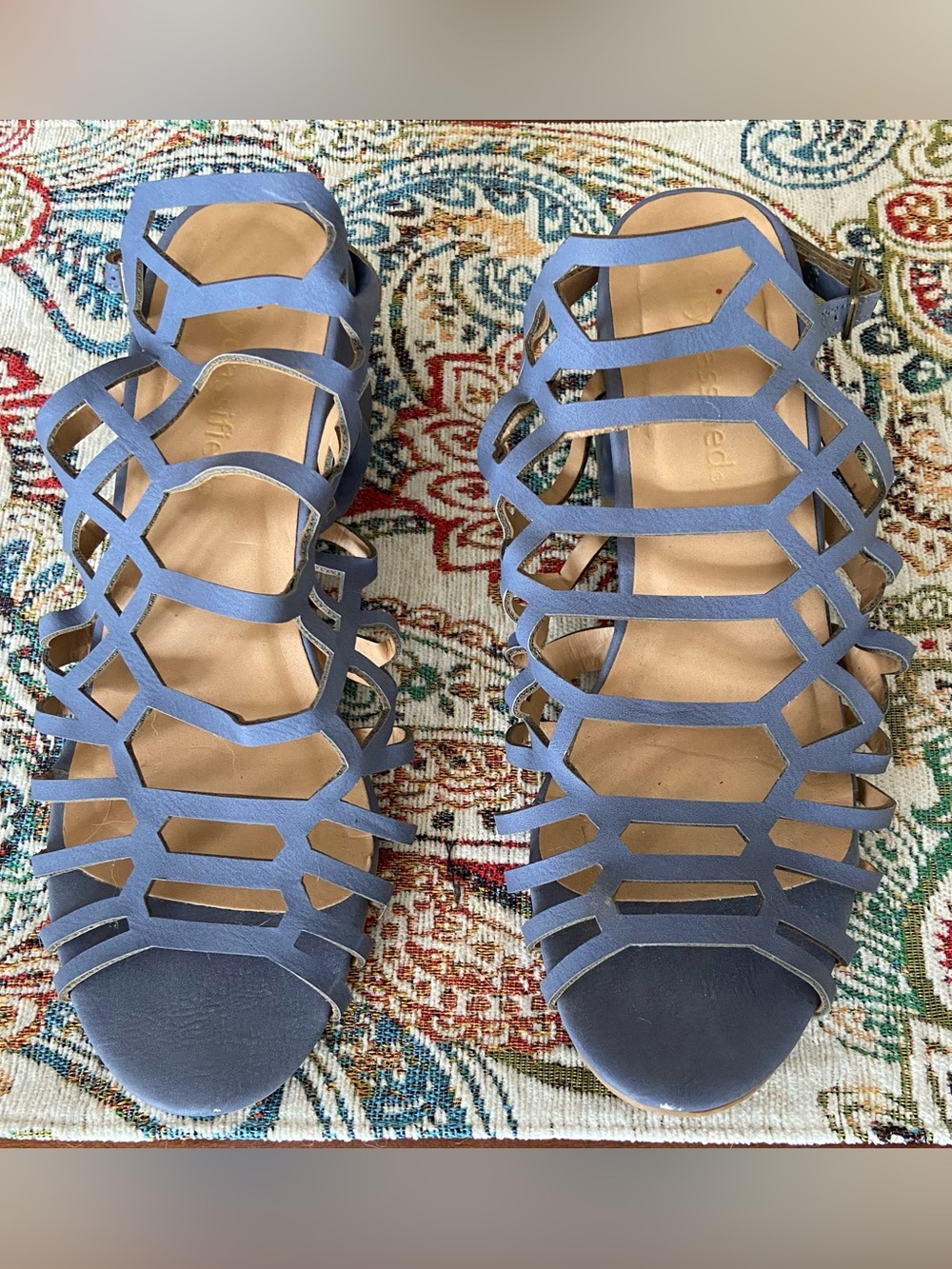 Womens Webbed Sandals